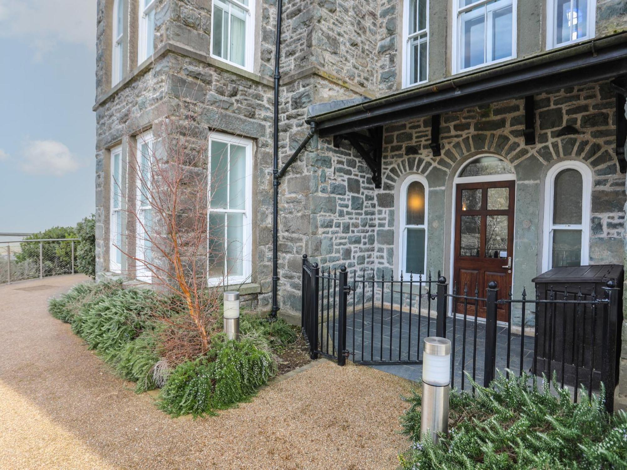 Harlech Apartments - Gwern Exterior foto